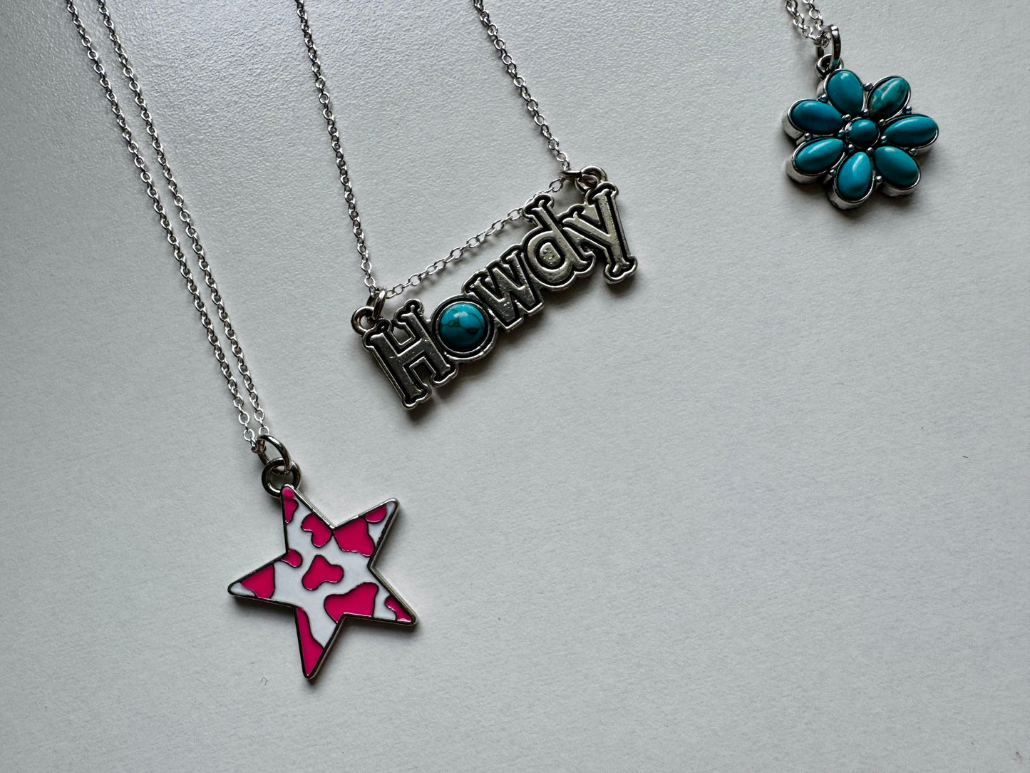 Western Necklaces🩷🩵