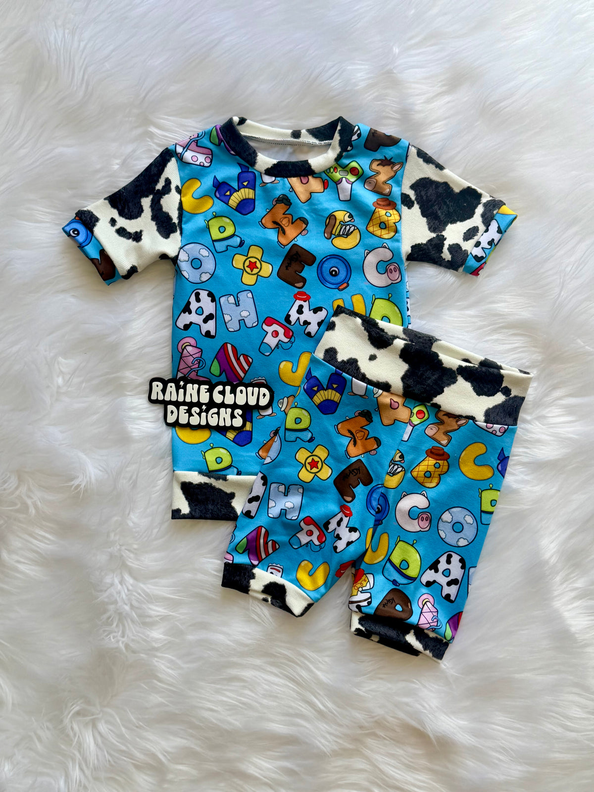 Alphabet shorts sleep set